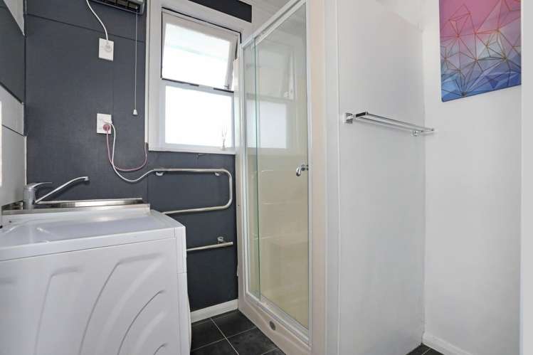  23 Leeds Street Milson_6