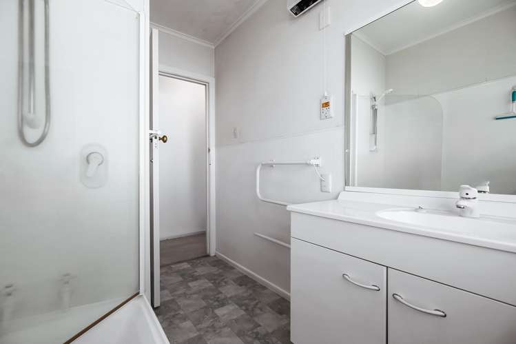 71 Te Herekiekie Street Turangi_12