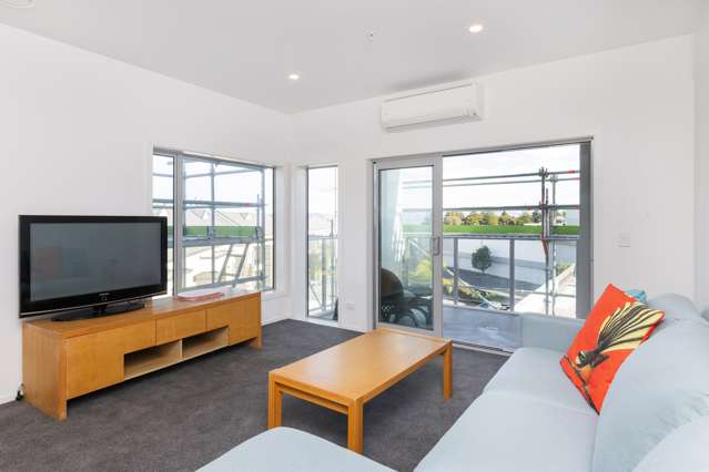 307/4 Reads Quay Gisborne Central_3