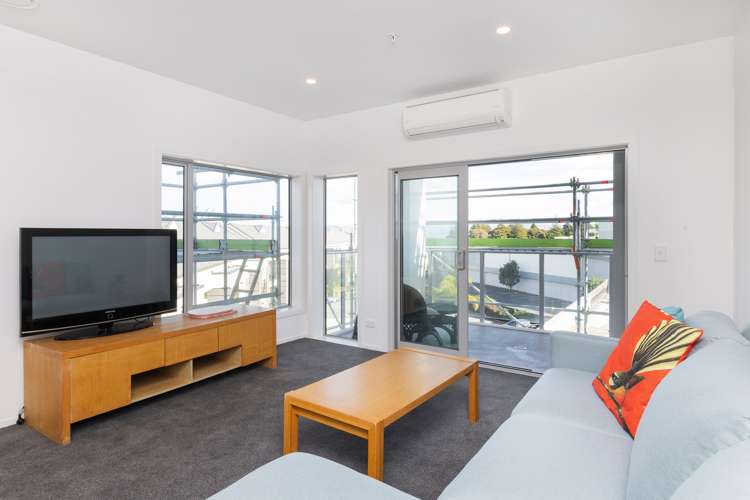 307/4 Reads Quay Gisborne Central_3