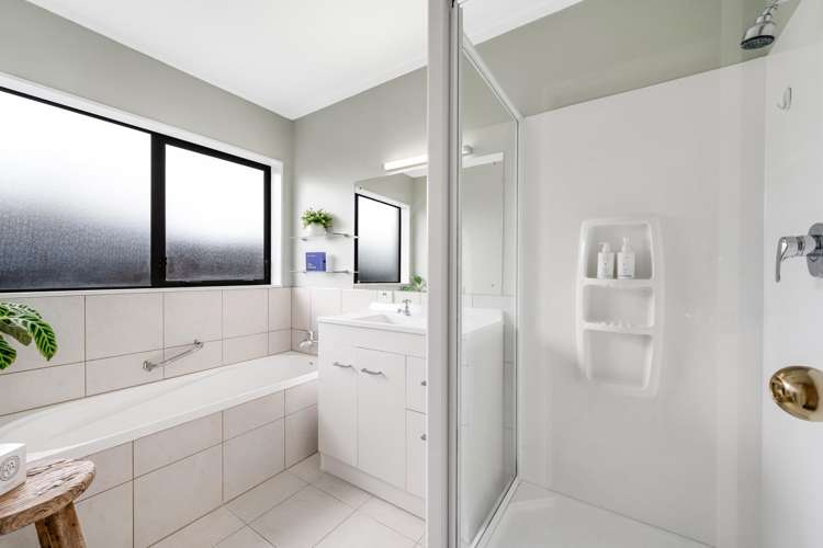 40 Golfland Drive Golflands_16