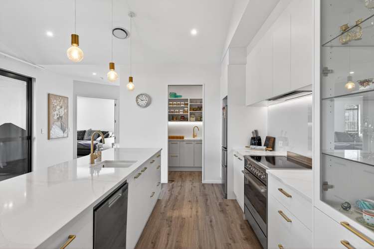 8 Picadilly Avenue Casebrook_6