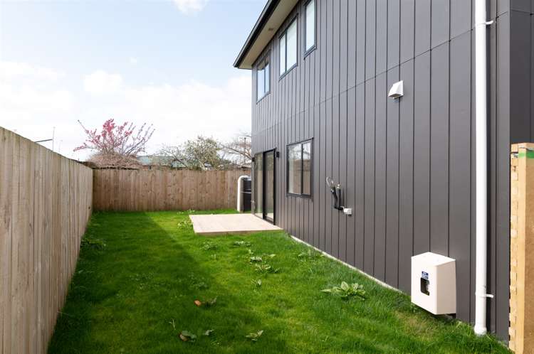 1/137 Avalon Drive Nawton_18