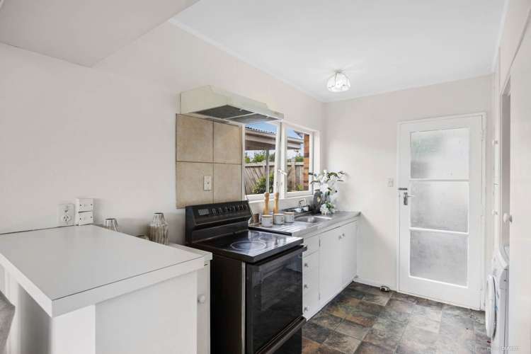 1/12 Broadview Place Howick_7