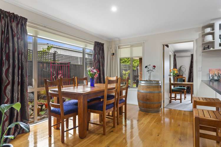 4/7 Wineberry Avenue Amberley_5