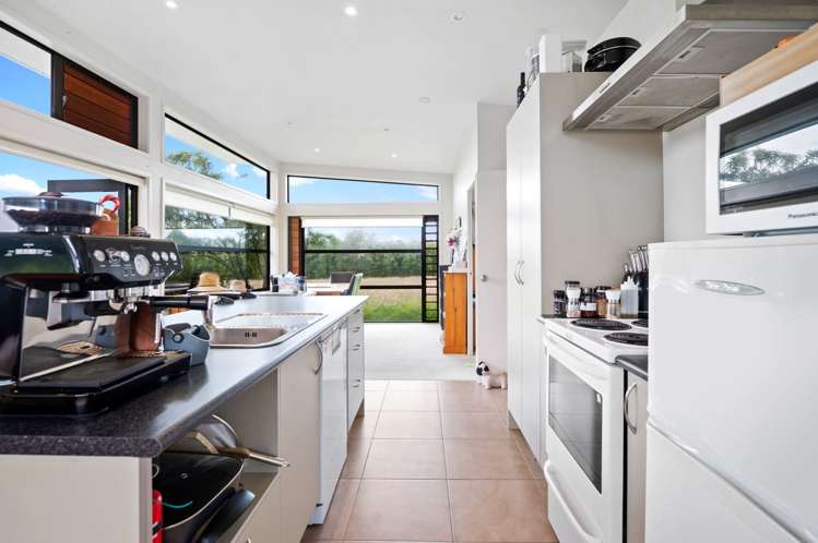 30 Riverpark Drive Kuratau_13