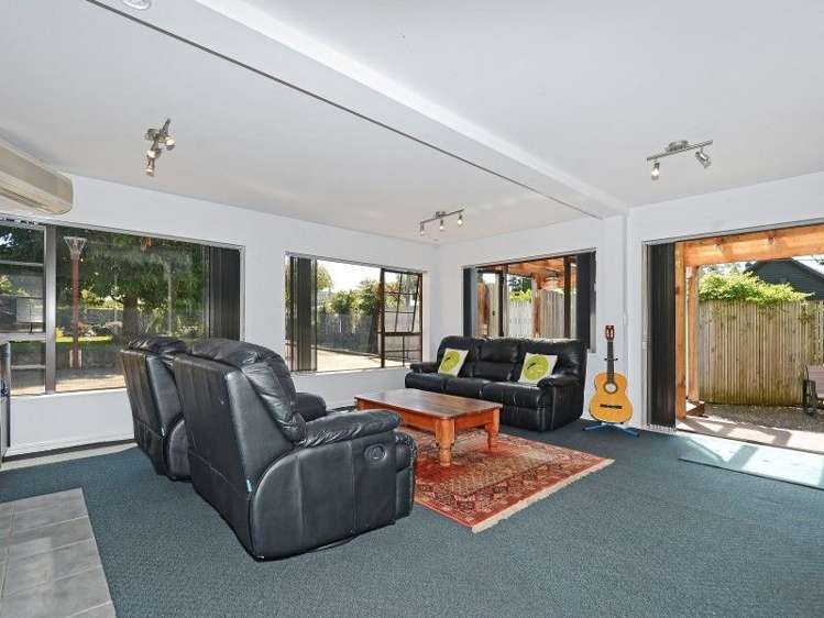 43c Dowling Grove Silverstream_20