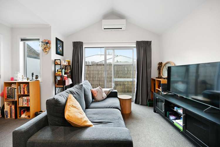 2/5 Teddy Street Whitiora_5