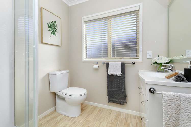 36 Woodland Mews Wainuiomata_11
