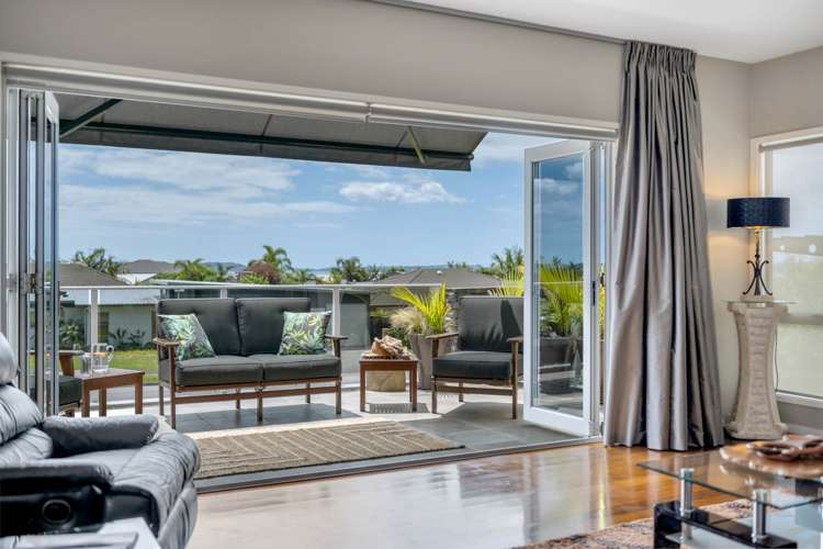 12 Columbia Crescent Beachlands_38