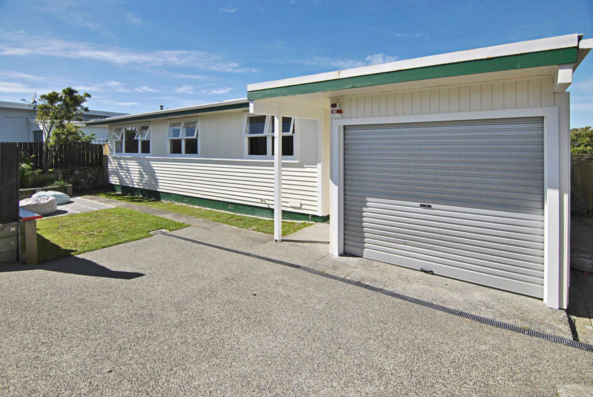 29 Street Johnsonville Wellington City Houses for Sale