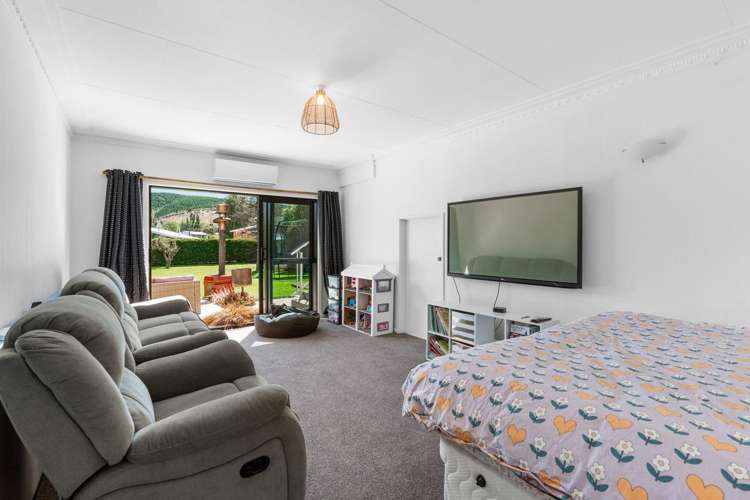 20 Lynas Street Outram_16