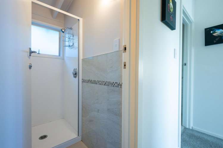 35 Kingfisher Road Takamatua_10