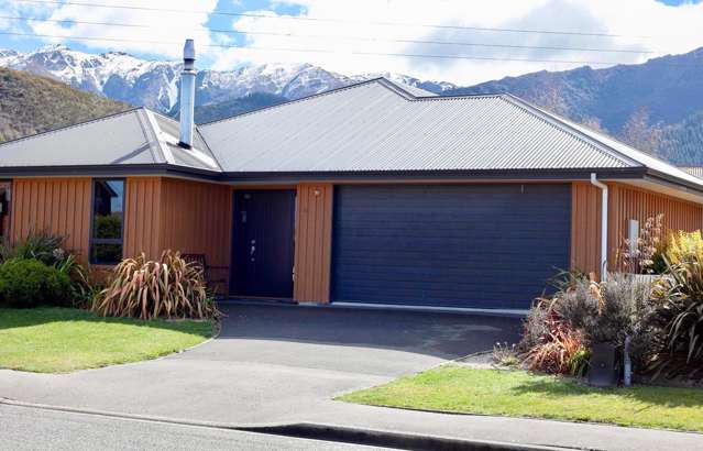 Modern convenience and family friendly!