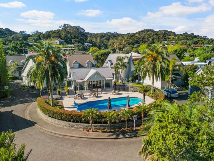 16 Chapel Street Russell_15