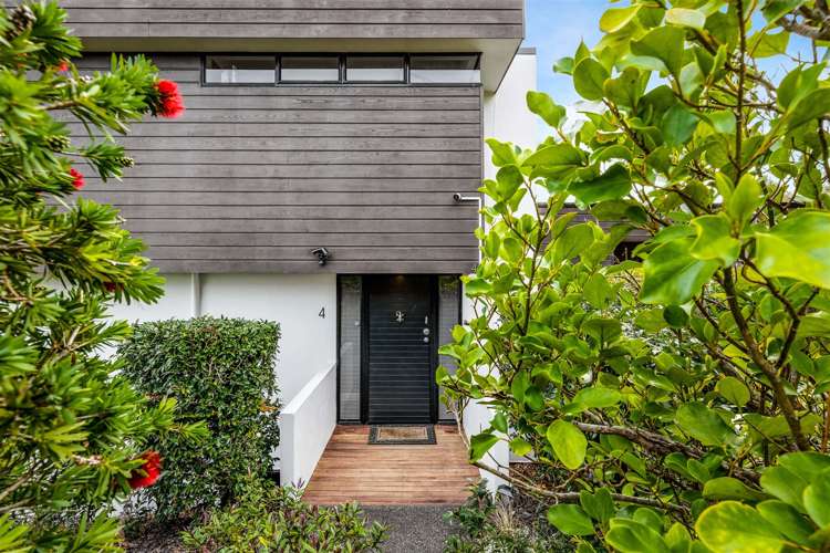 4 Rebecca Rise Hillsborough_23