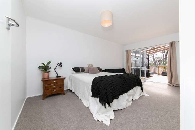 71 Glengarry Road Glen Eden_5