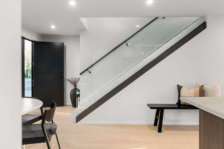2/3 Tauhara Drive Queenwood_12