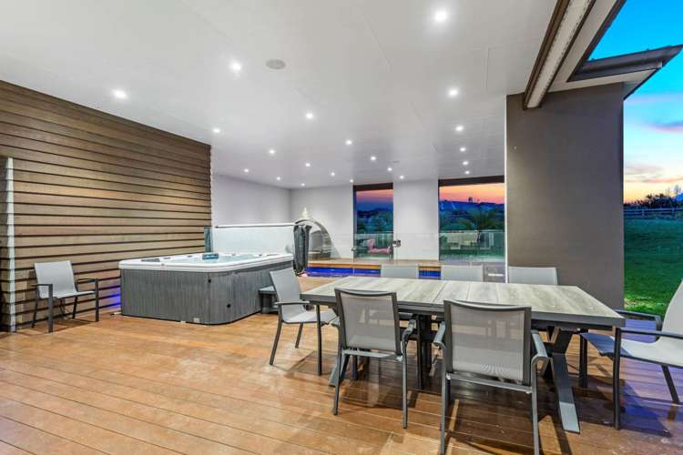 6 Throttle Close Dairy Flat_11