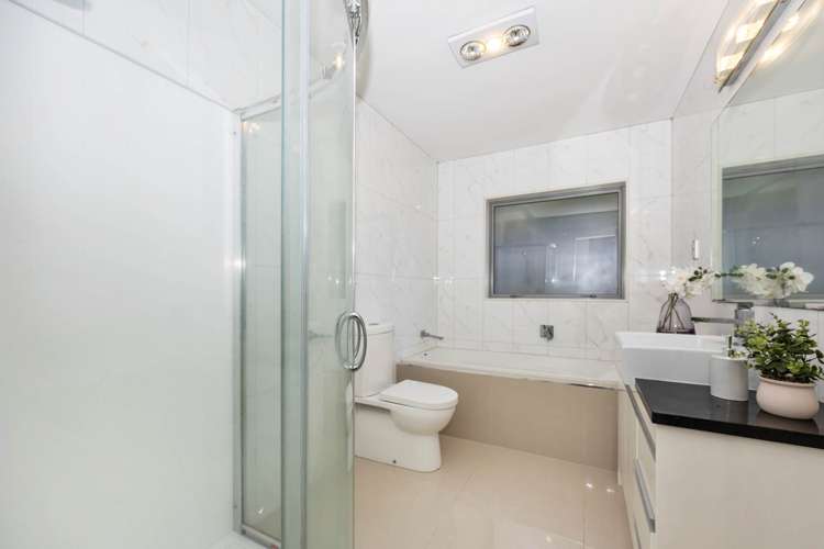 98 Tiriwa Drive Massey_9