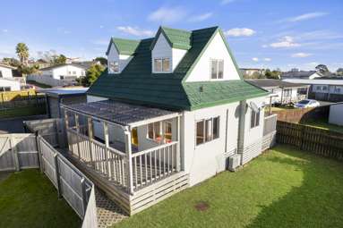 2/13 Greenstone Place_1