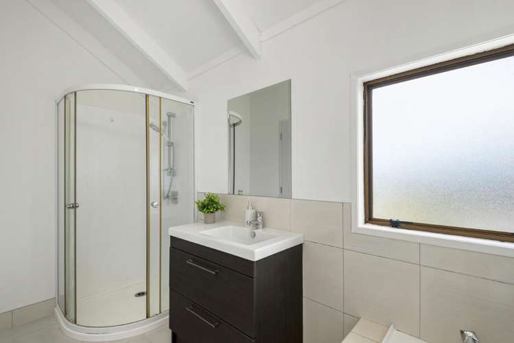 2/55 Monarch Avenue Hillcrest_14