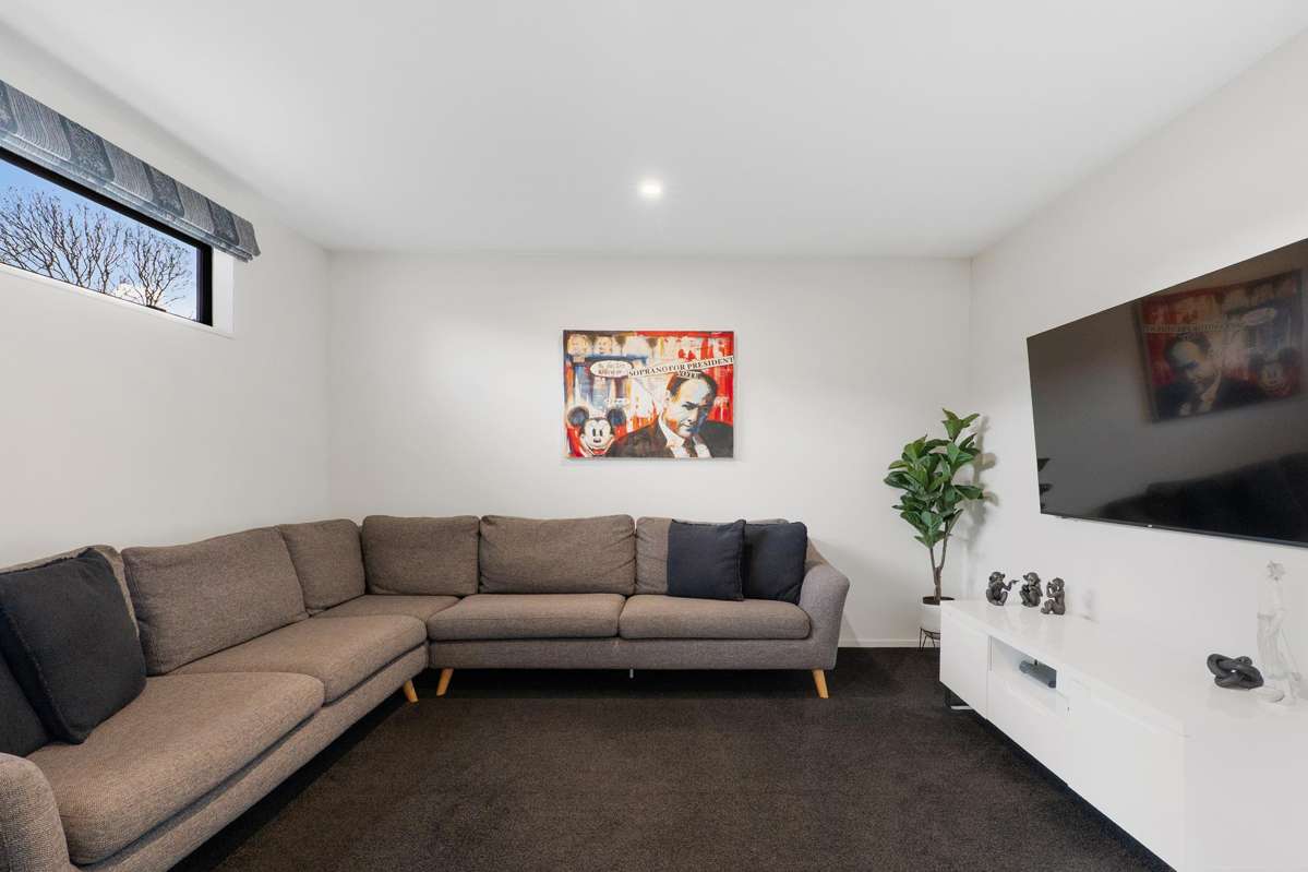 21 Doncaster Avenue_4