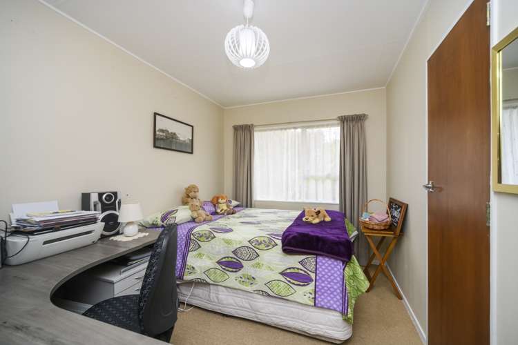 8b Geraldine Crescent Cloverlea_10