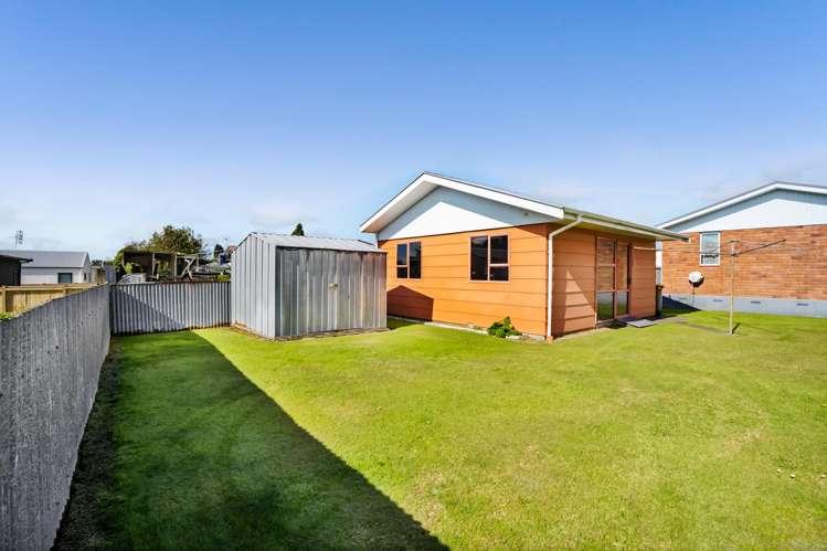 14 Kauri Street Inglewood_16