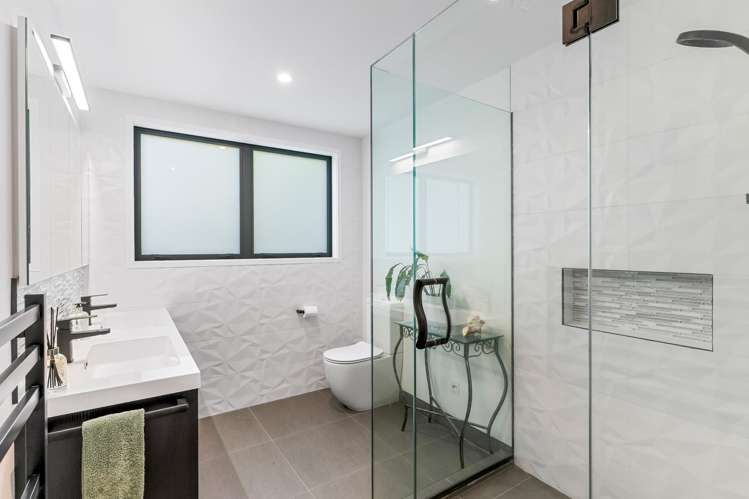 47 Felgrove Street Glendene_12