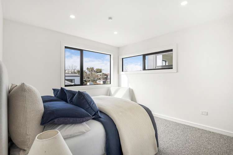 16B Egremont Street Belmont_19
