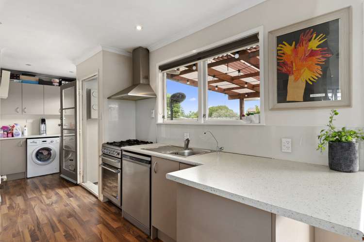 16 Kintara Drive Massey_7