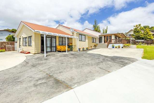3 Mataura Place Clover Park_1