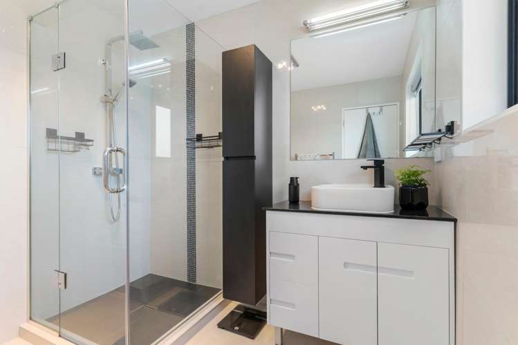 157 Tiriwa Drive Massey_13