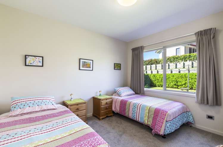 20 Coprosma Crescent Waipahihi_15