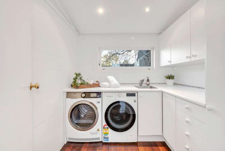 281 Point View Drive East Tamaki Heights_33