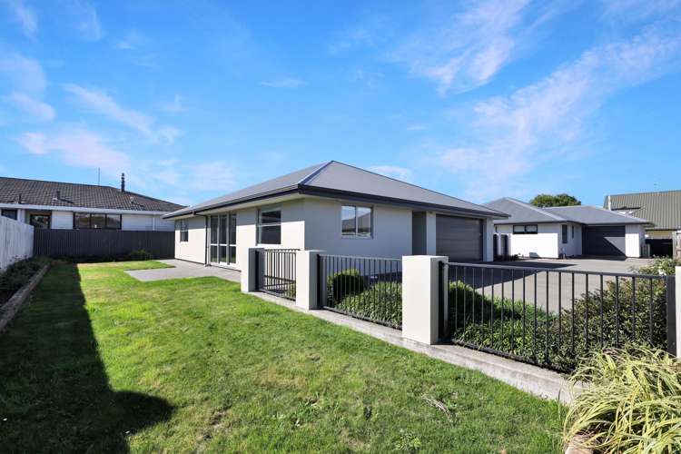 66 Kelvin Crescent Allenton_25