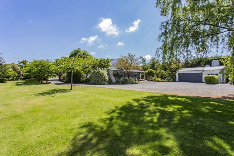 1856 Coaltrack Road Darfield_19