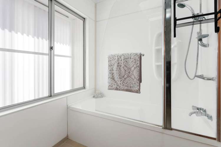 1/5 Alex Boyd Link Hillsborough_14