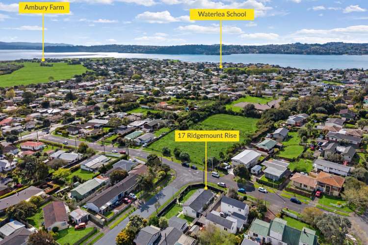17 Ridgemount Rise Mangere Bridge_14