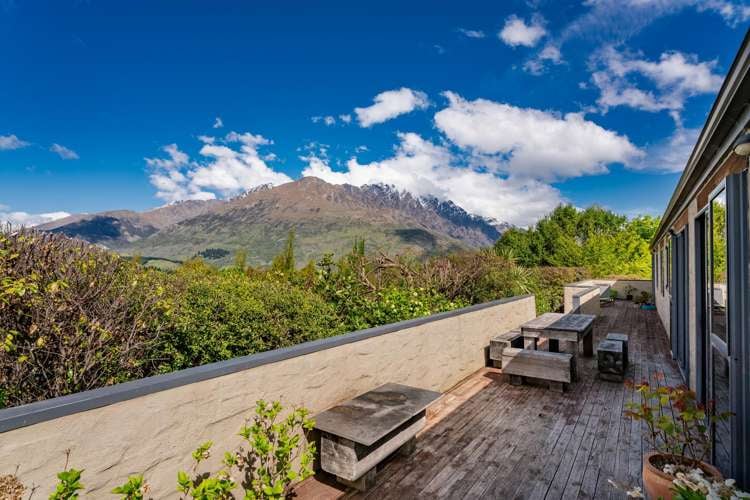 44 Ferry Hill Drive Lower Shotover_12