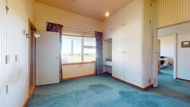 171 Wards Road Chertsey_11