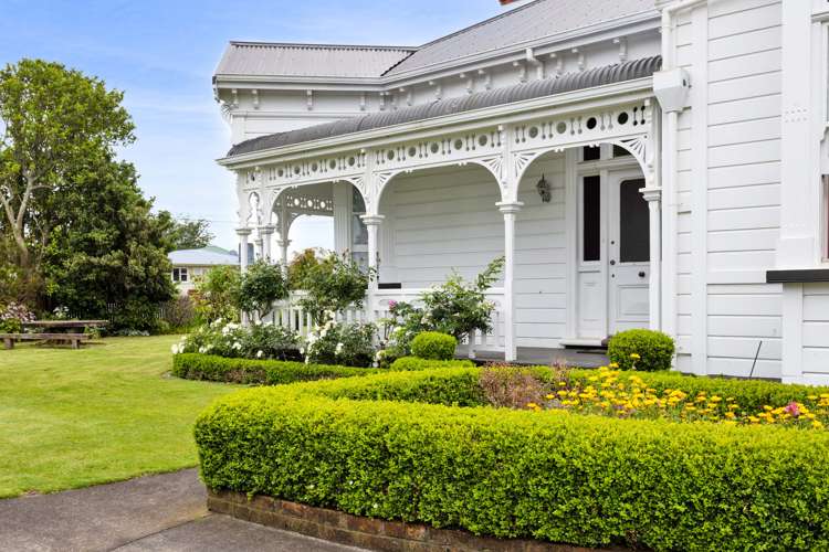 58 Collins Street Hawera_32