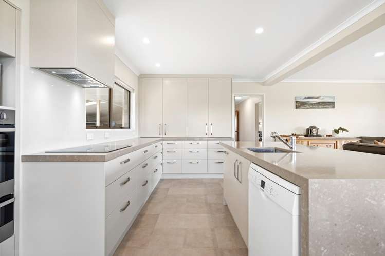 188 Porter Road Maungakaramea_12