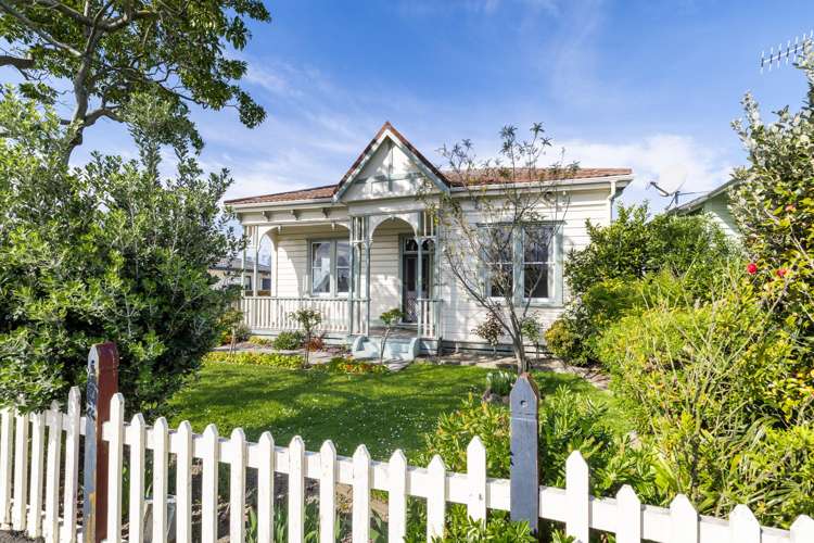 147 Nelson Crescent Napier South_14