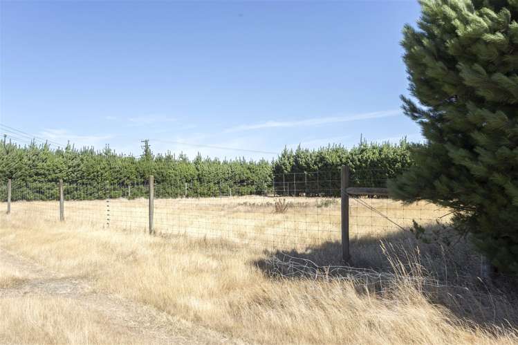 156 Halkett Road West Melton_17