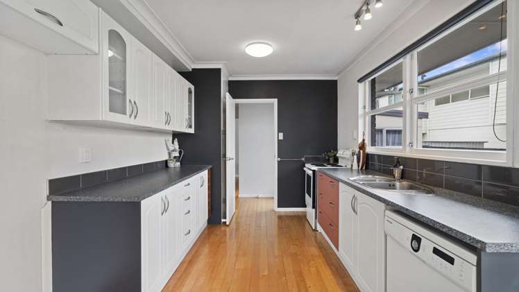 146 Pillans Road Otumoetai_5