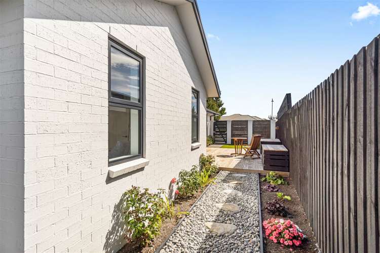 17 Mustang Avenue Wigram_18