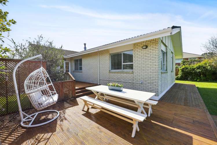 63 Willoughby Avenue Howick_13