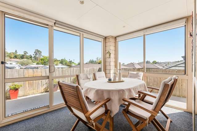 2 Austen Way Hairini_2